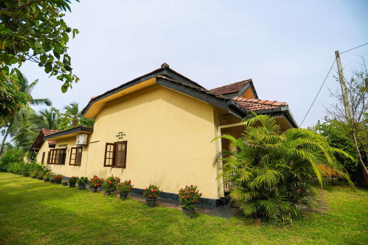 Rathgama Beach House Екстериор снимка